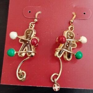 Christmas Gingerbread Earrings. New. Fish Hook Style. Gold Tone. Very Nice